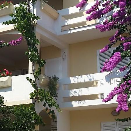 Apartment Katarina نوفاليا الغرفة الصورة